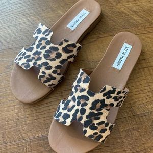 Steve Madden leopard sandals